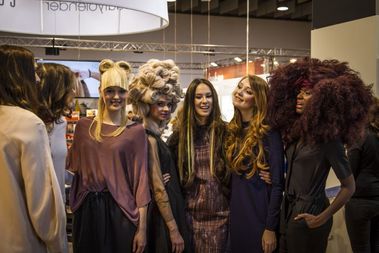 HAIRliche Zeiten, auf der HAIR Fachmesse:  (© © Great Lengths)