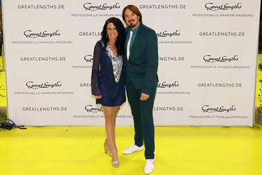 Nr.: 1221 / International Hairlines Beautyteam, Diana Neurohr, Kettenring Kurt:  (© © Great Lengths)