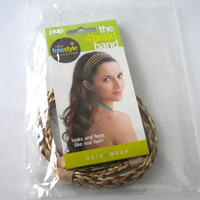 THE 4 BRAID BAND in der Verpackung:  (© Great Lengths)